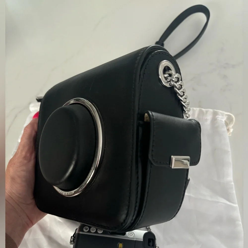 Michael Kors INSTAX BUNDLE - Camera Bag + mini70 Camera + B&W Film Pack - Picture 7 of 9